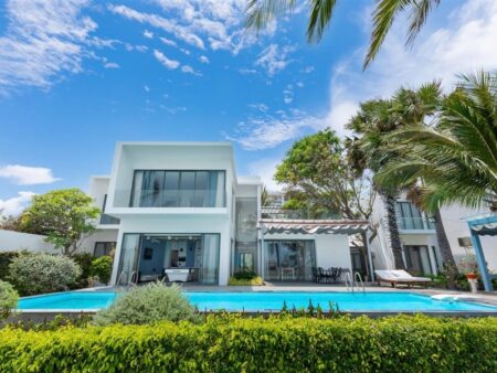 Villa A01 - Grand Ocean Villa | 3PN 4WC | Hồ bơi riêng | Sát biển