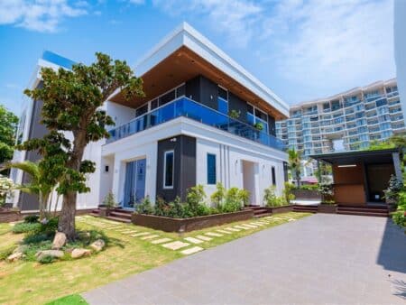 Villa A37 – Grand Seaside Villa