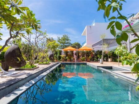 Alternative view of Villa B61 – Grand Seaside Villa